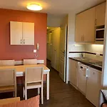 Appartement Cap Esterel 2 Pièces Avec Terrasse Et Parking - Fr-1-504-612 Saint-Raphaël