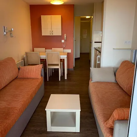 Apartment Cap Esterel 2 Pieces Avec Terrasse Et Parking - Fr-1-504-612