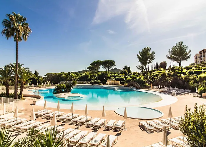 Apartment Cap Esterel 2 Pieces Avec Terrasse Et Parking - Fr-1-504-612 *