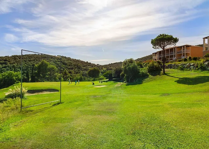 Apartment Cap Esterel 2 Pieces Avec Terrasse Et Parking - Fr-1-504-612 *